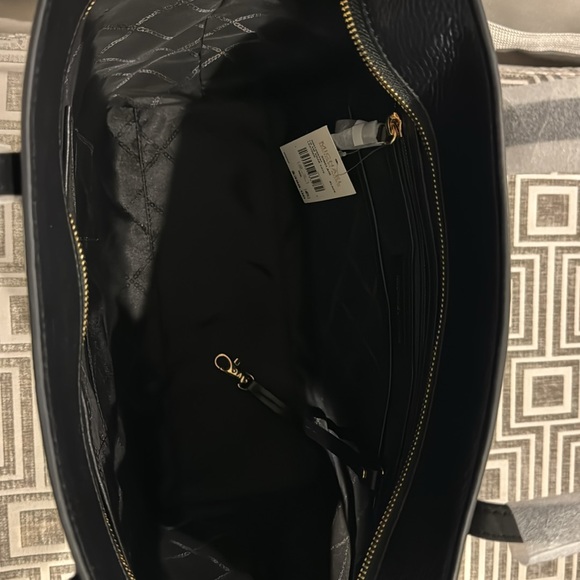 MICHAEL Michael Kors Sinclair NWT Tote Bag with front Gold Studs and top zipper - Picture 12 of 16